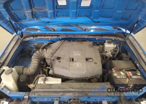 2007 Toyota Fj Cruiser z USA, uszkodzony, nr VIN JTEBU11F270018320